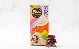 TABLETA BICI CHOCOLATE 70% ALMENDRA CON SAL